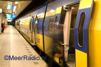Minder treinen van en naar Schiphol