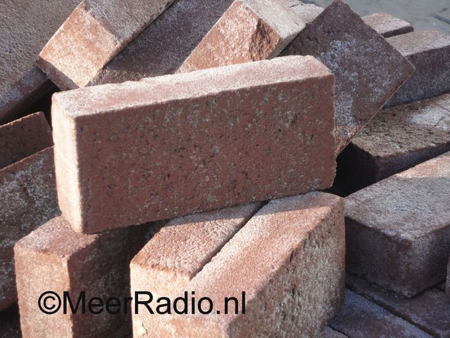 Welke aannemer bouwt het nieuwe gemeentehuis?