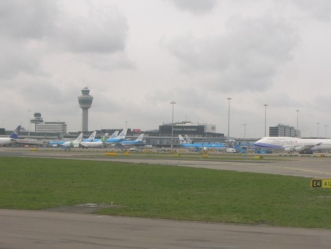 4,5 miljoen passagiers voor Schiphol