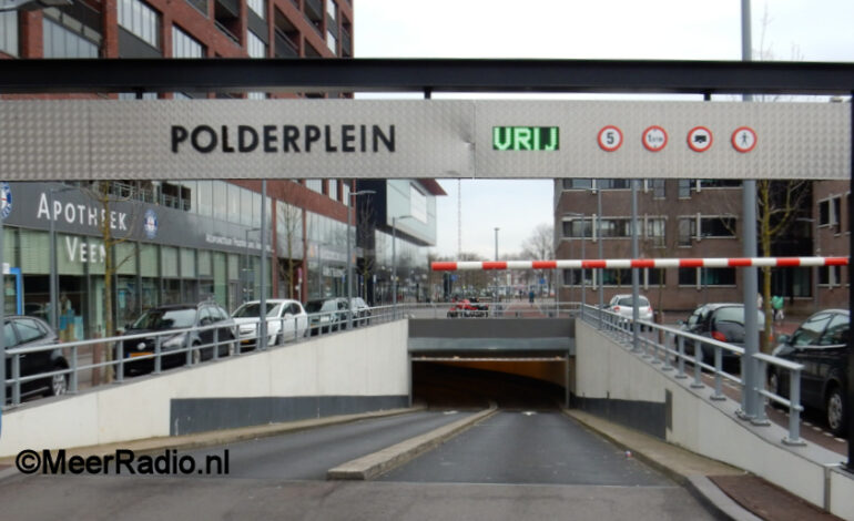 Golf aan auto-inbraken in Hoofddorpse buurt
